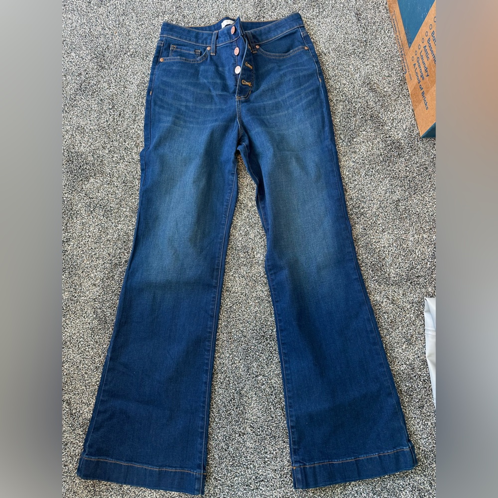 Lauren Conrad Super high rise flare size 10 Blue Denim Jeans